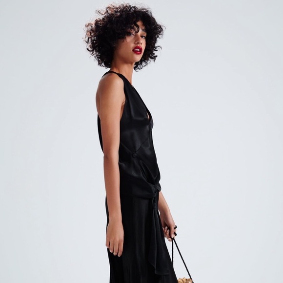 𝗡𝗪𝗧 𝗭𝗮𝗿𝗮 • Knotted Satin Top - Picture 4 of 5